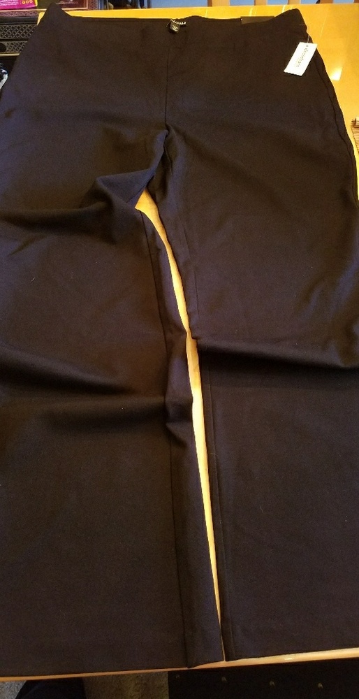 Black Roz & Ali elastic waist dress pants NWT